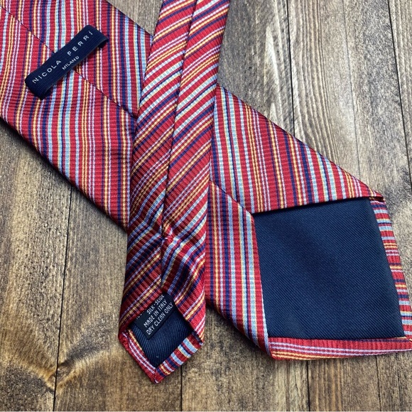 Nicola Ferri Milano Repp Tie 100% Silk 60" x 3.75" Multicolor Stripes - Picture 3 of 6
